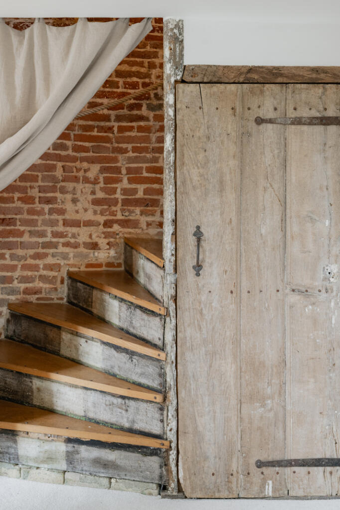 262783 - Nine Elms Farmhouse, Ringshall-21.jpg