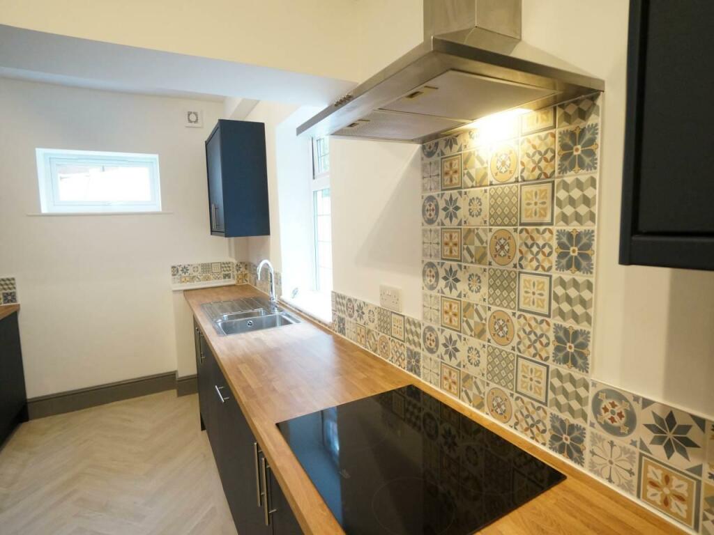 87FarrarRd_Kitchen1.2.JPG