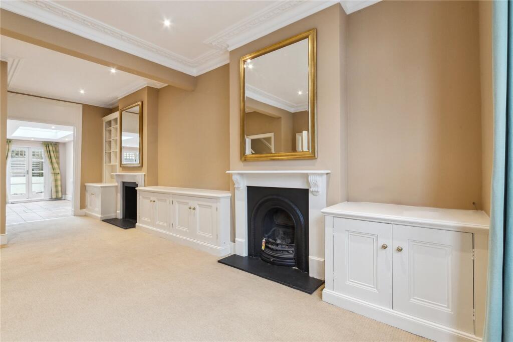 Picture No. 02