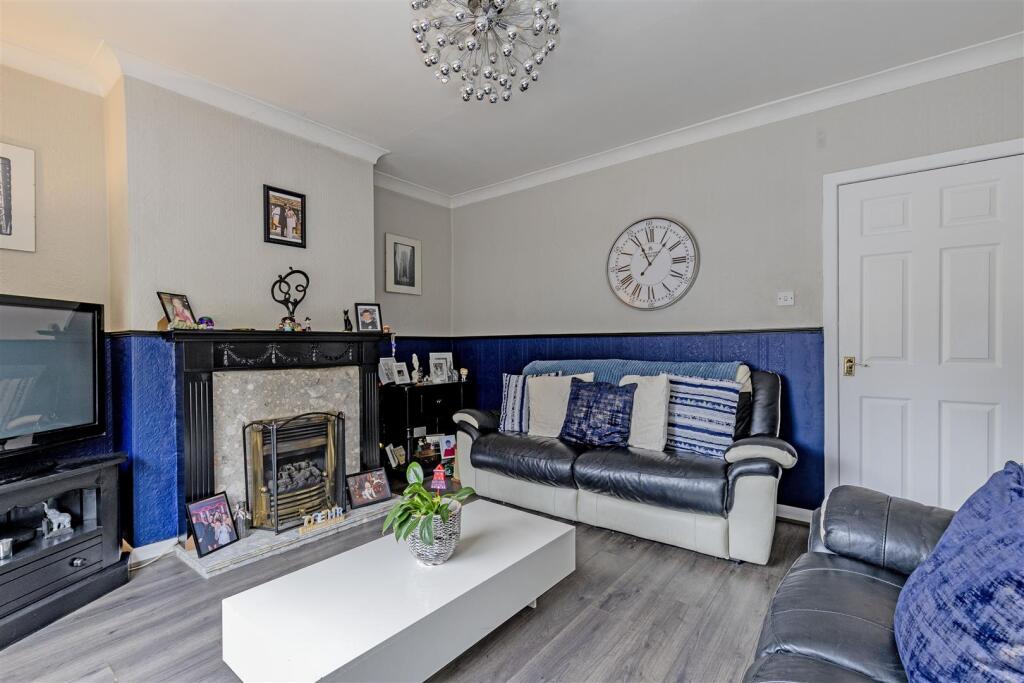 Reception Room-3.jpg