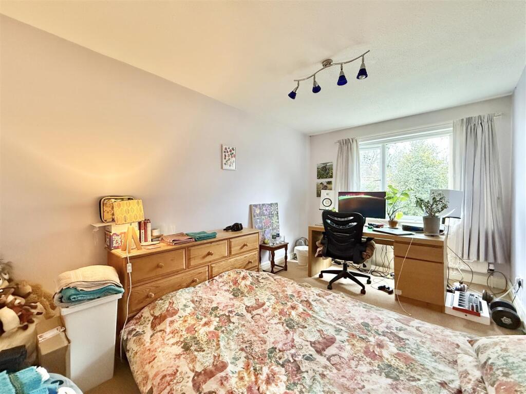 Bedroom 3.jpg