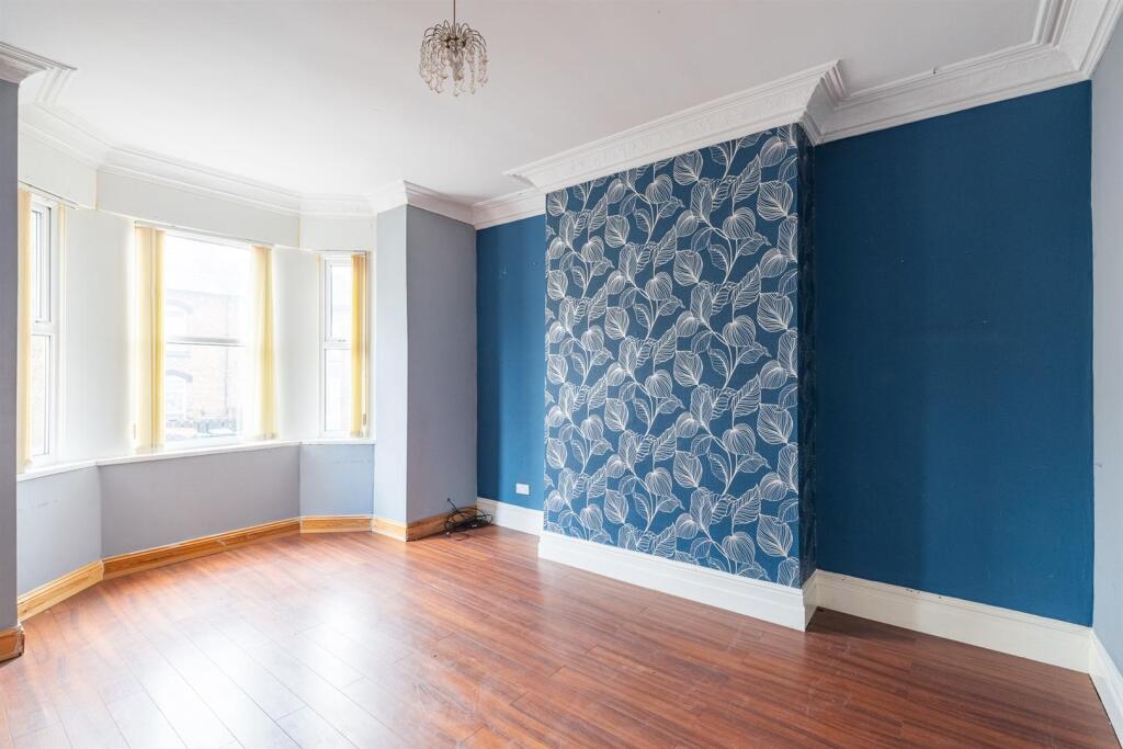 20 Liversidge-14.jpg