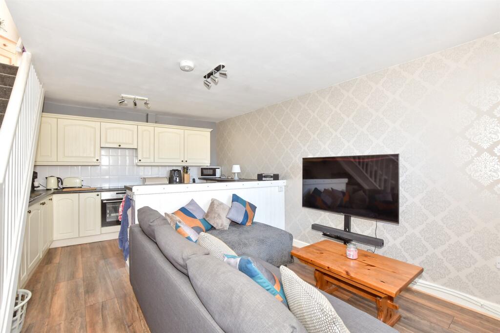 Kitchen/ Living Area