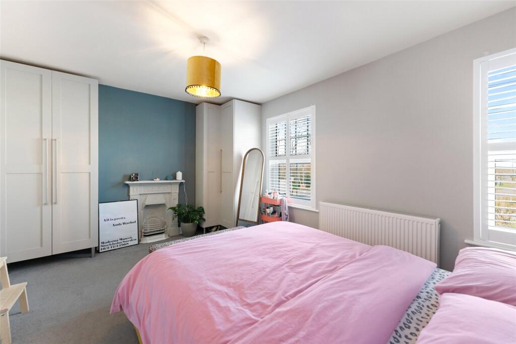 Master Bedroom To Wa