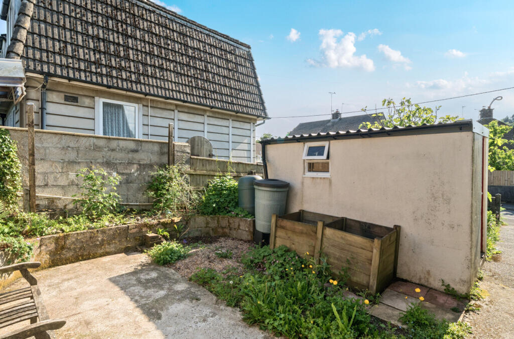 1290997-3-6824c8d...