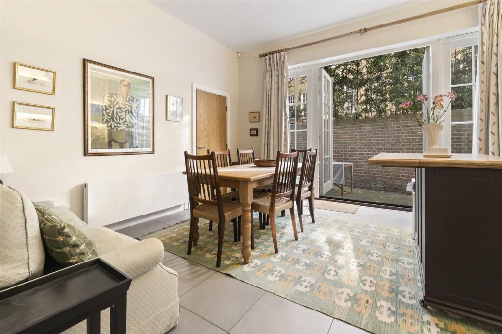 Dining/Kitchen