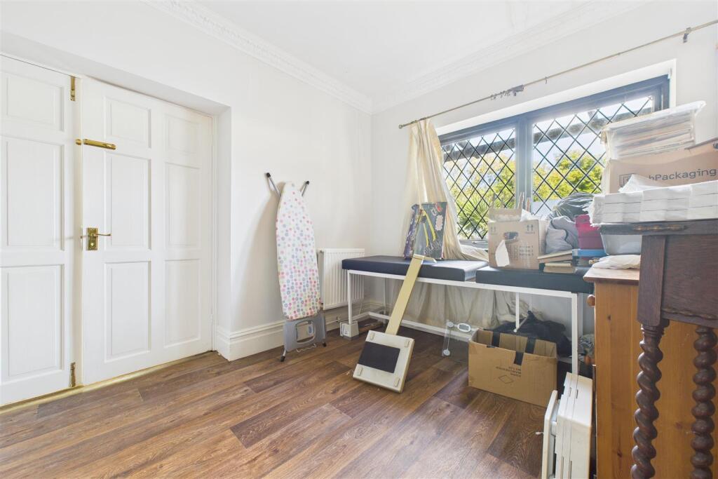 The House, Pill Road Abbots Leigh, North Somerset,