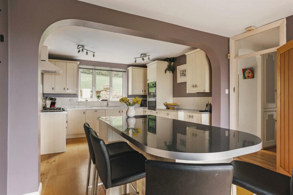 63251_Greygarth, Cleeve Hill Cleeve Hill Cheltenha