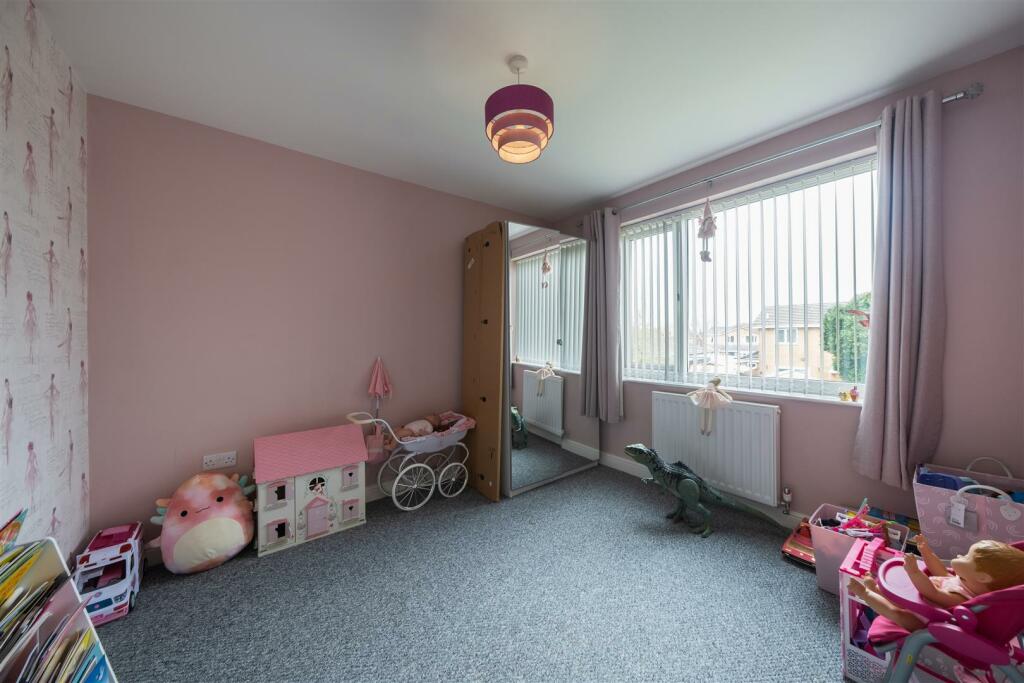 31 Yew Tree Drive-016.jpg