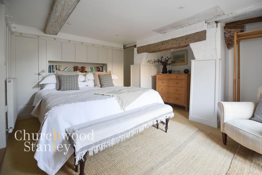 Bedroom (basement)