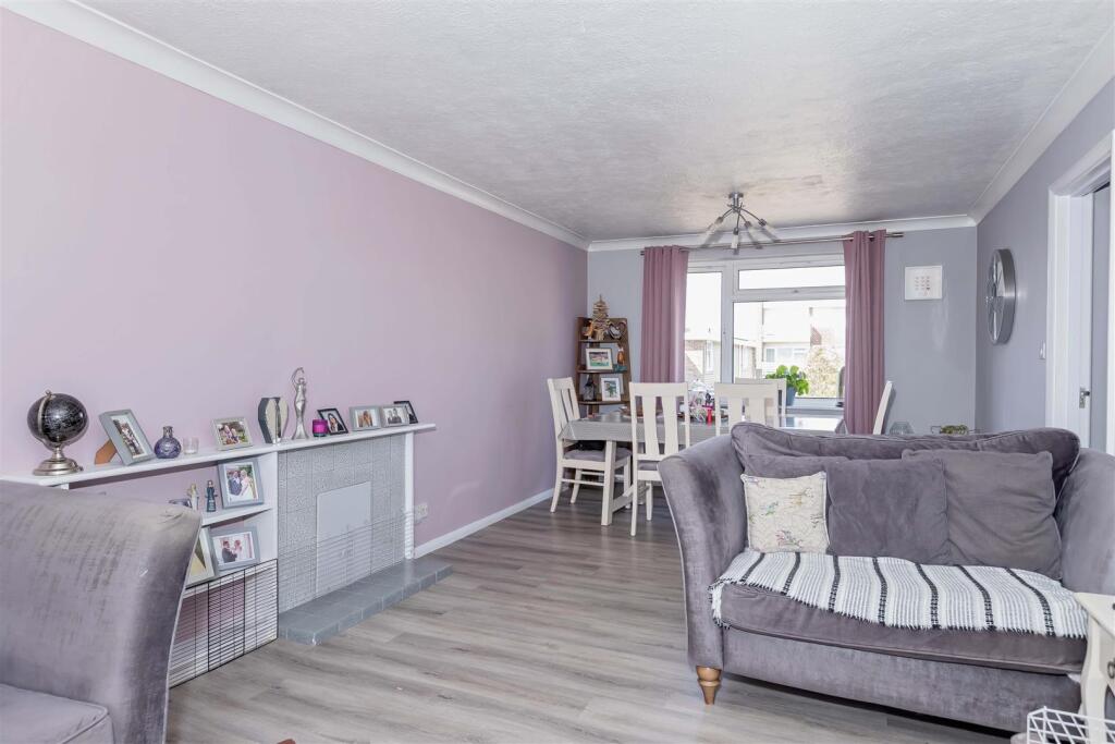 Bramber Square_3.jpg