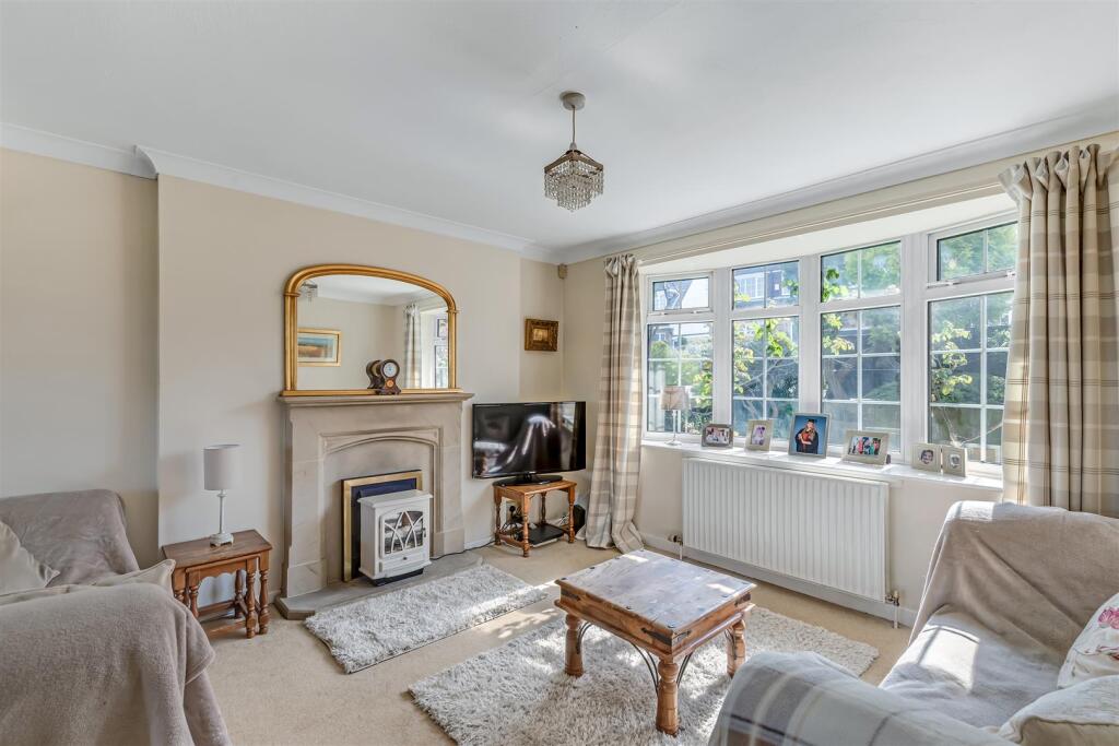 Sitting Room New.jpg