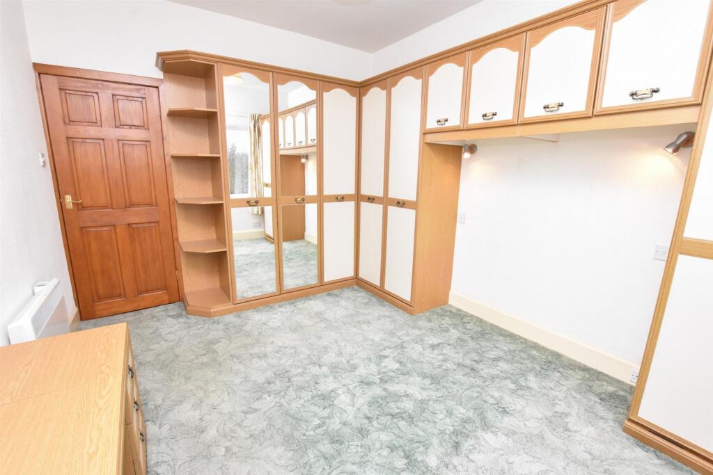 BEDROOM ONE (2)-2.jpg