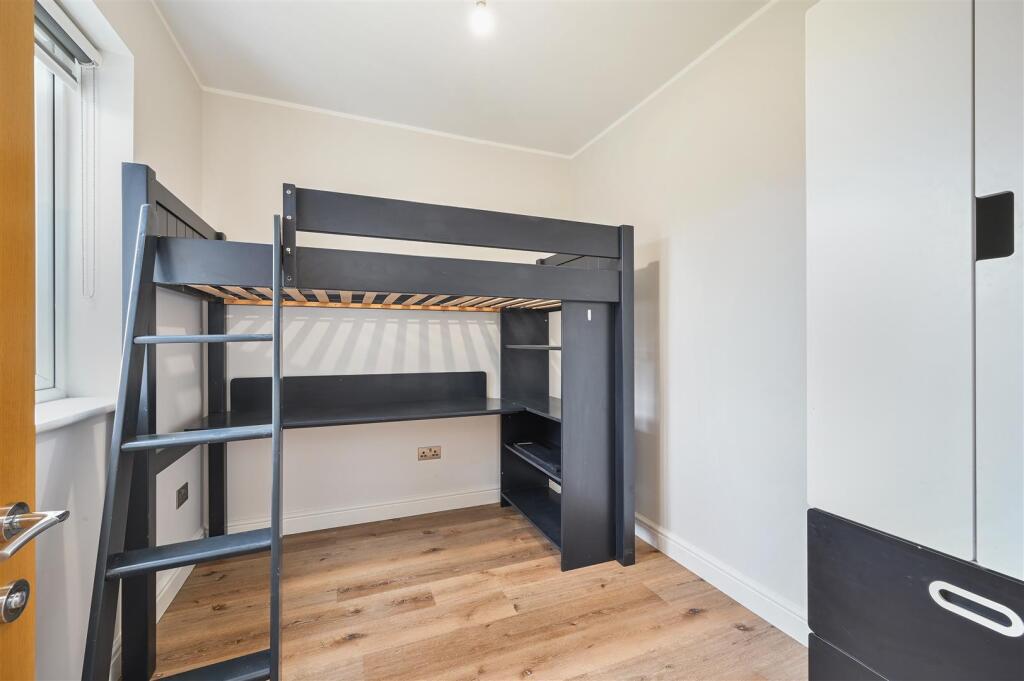 WEST STREET EWELL,  (2).jpg