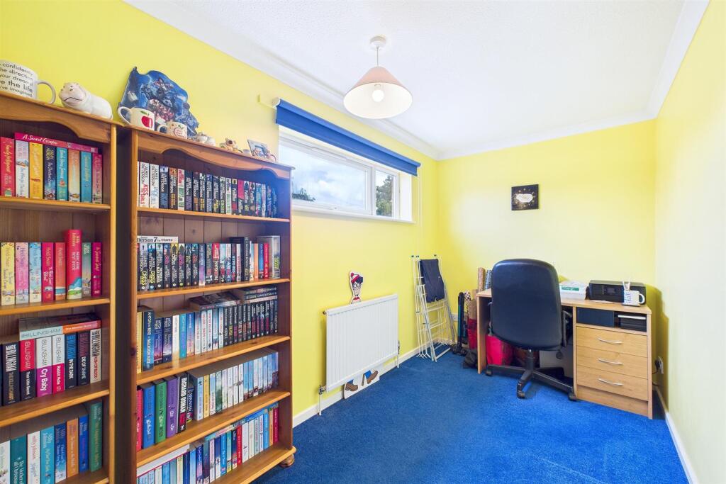 Bedroom 3.jpg