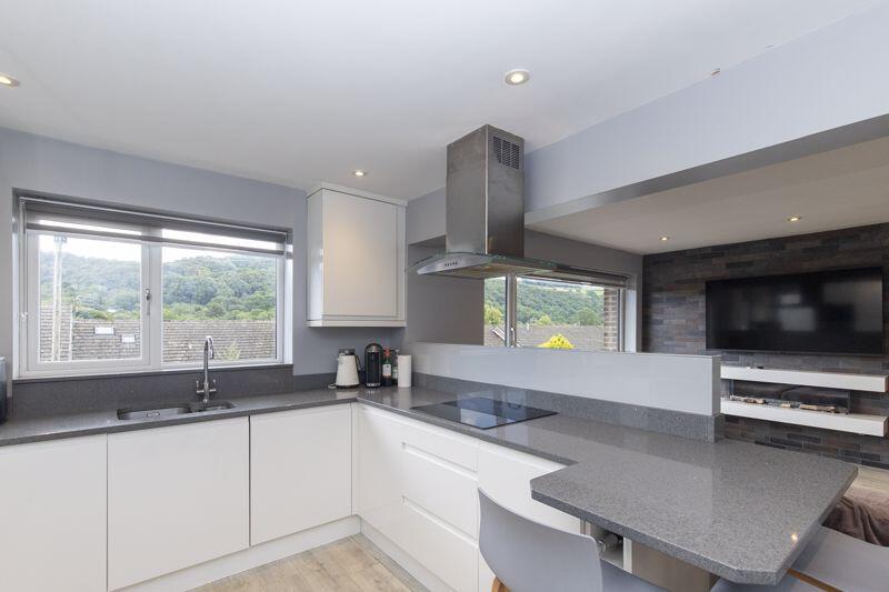 Living Room / Kitchen