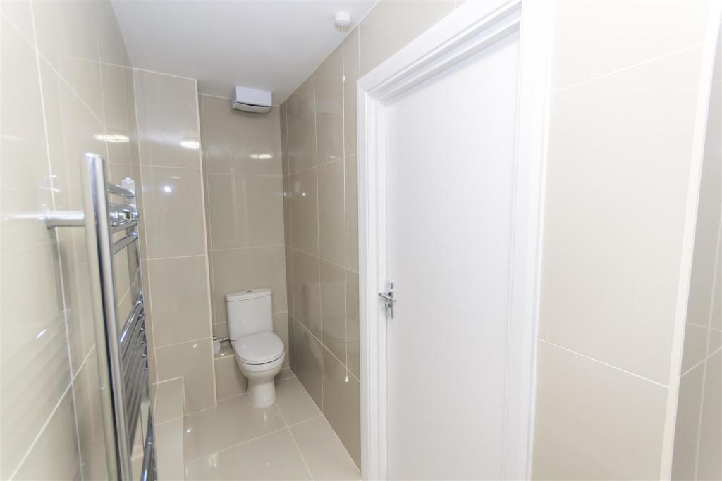 Bath2.jpg