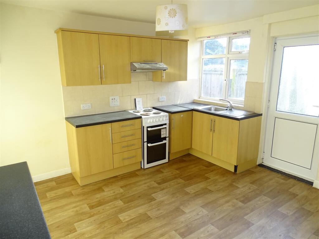 Kitchen/Breakfast Room