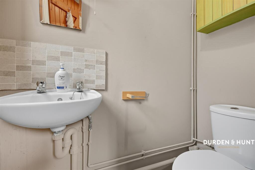 Post Office Cottages