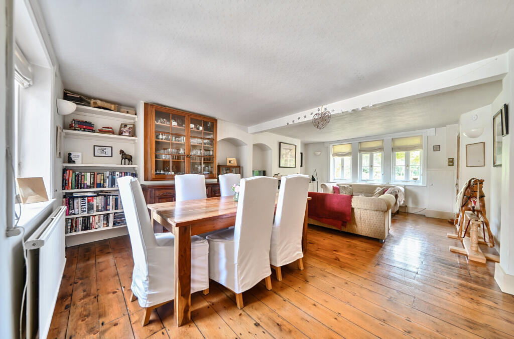 1313605-10-685469...