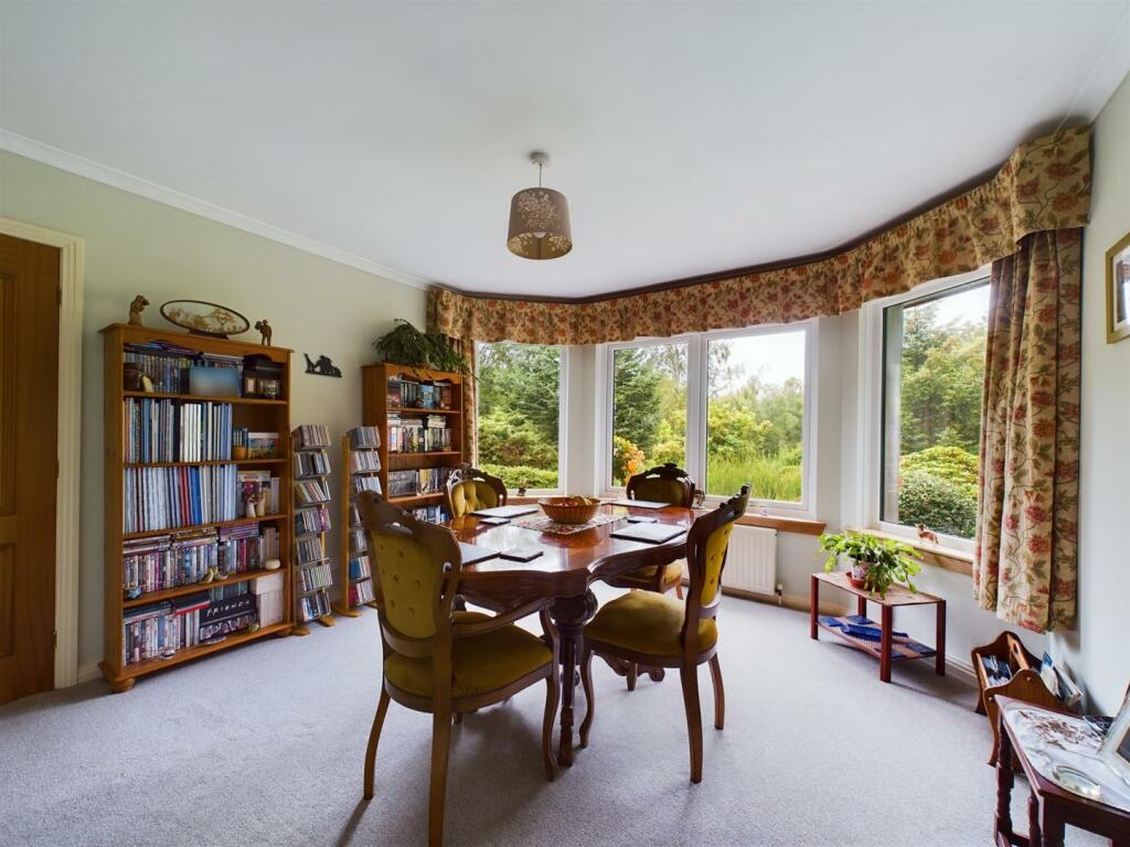 BEDROOM 3/DINING ROOM