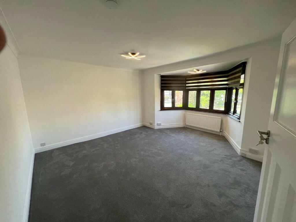 Double bedroom 2