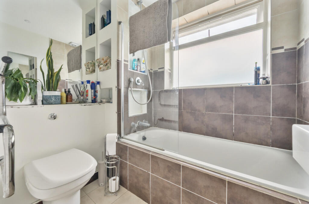 1324954-2-687e6ca...