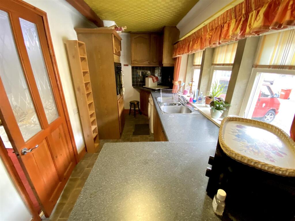 Bramleys Estate Agents - Kirby Row - Kirkheaton (5