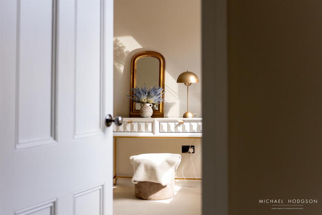 13 Front Street, Whitburn-38.jpg