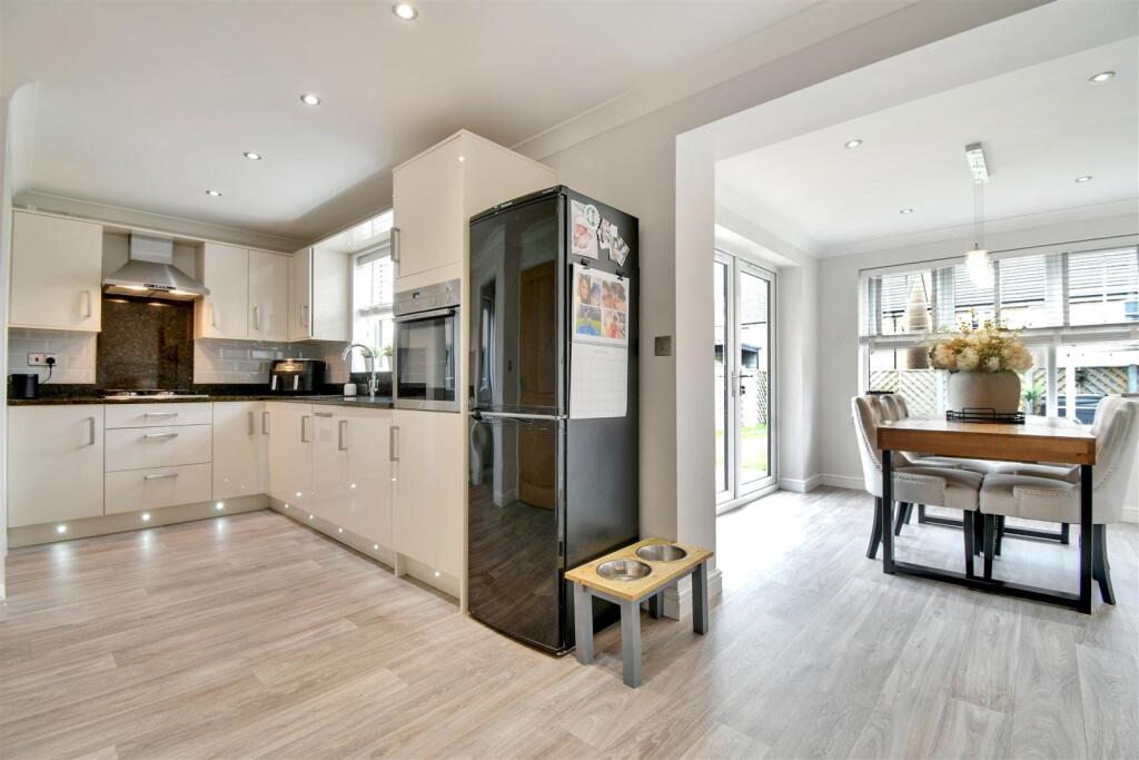 Kitchen family room