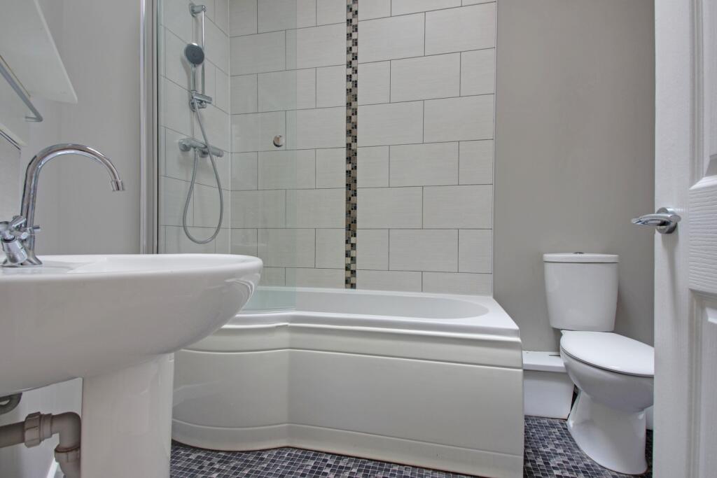 Bedroom 1 ensuite Bathroom
