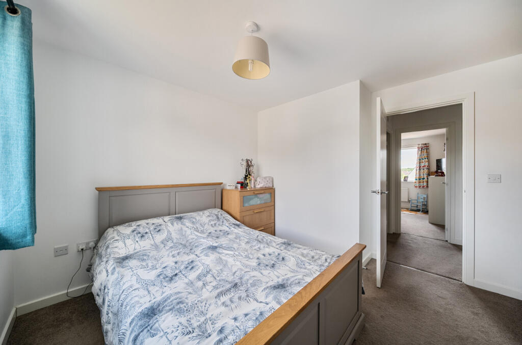 1298691-18-683743...