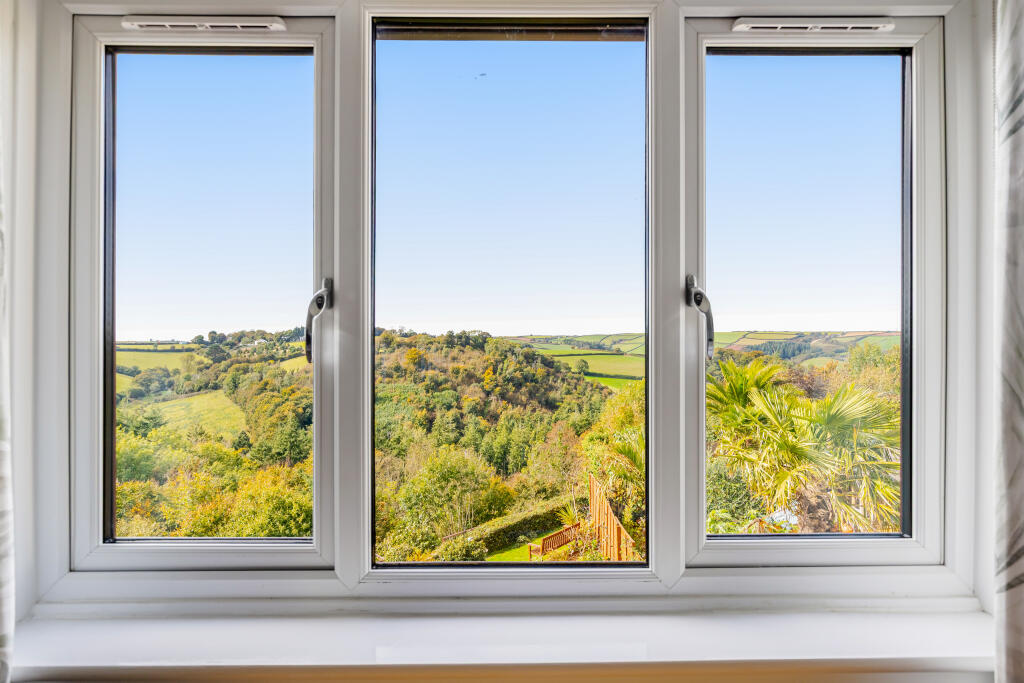 35 Bedroom View 59 Seymour Drive Dartmouth - 25093
