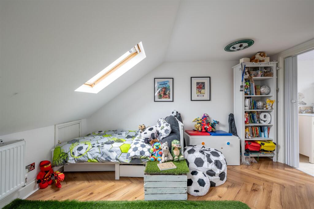 Loft-Bedroom-2.jpg