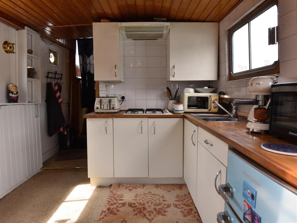 Albert Ross - 32.JPG