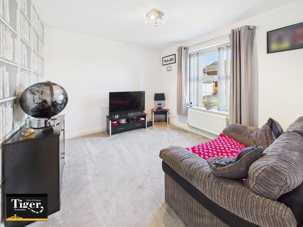 CAM02176G0-PR0538...