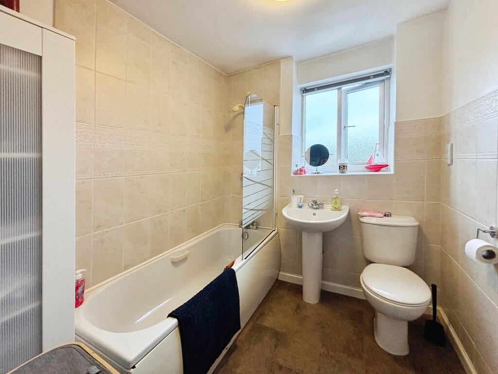 c6433753-image_pi...