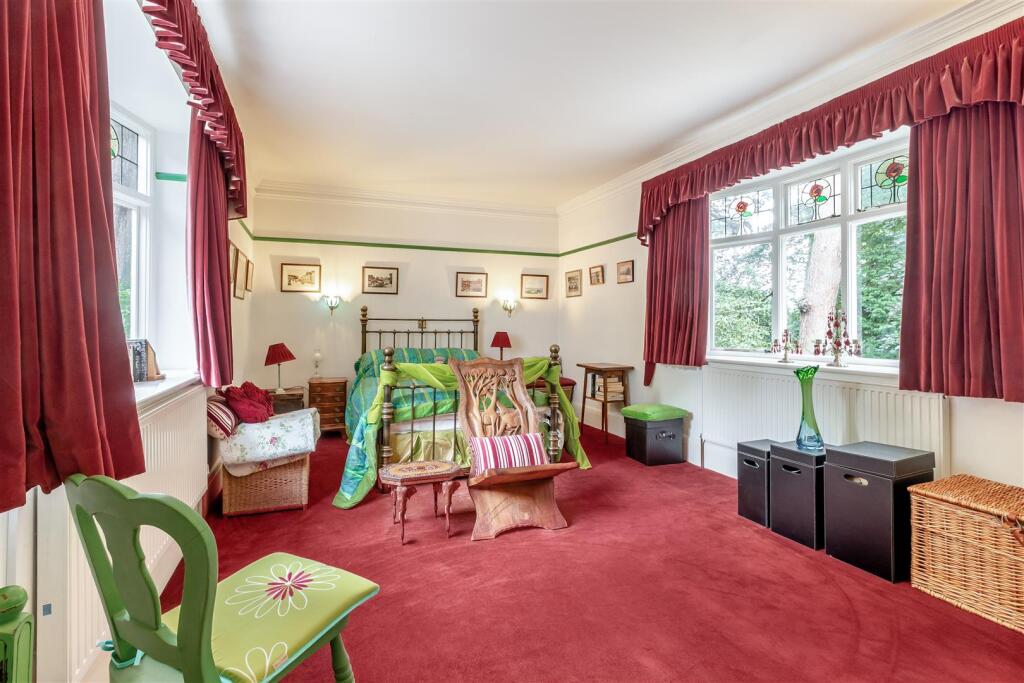 8645445-interior04v2.jpg