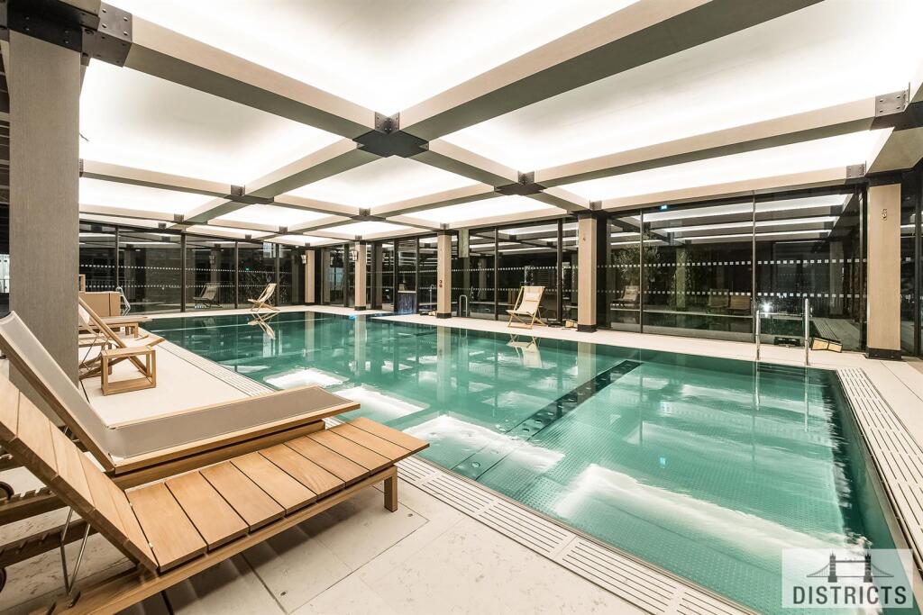 Embassy Gardens, Nine Elms Lane (7).jpg