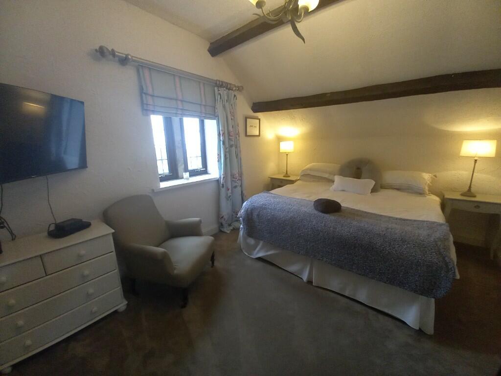 Bed 1