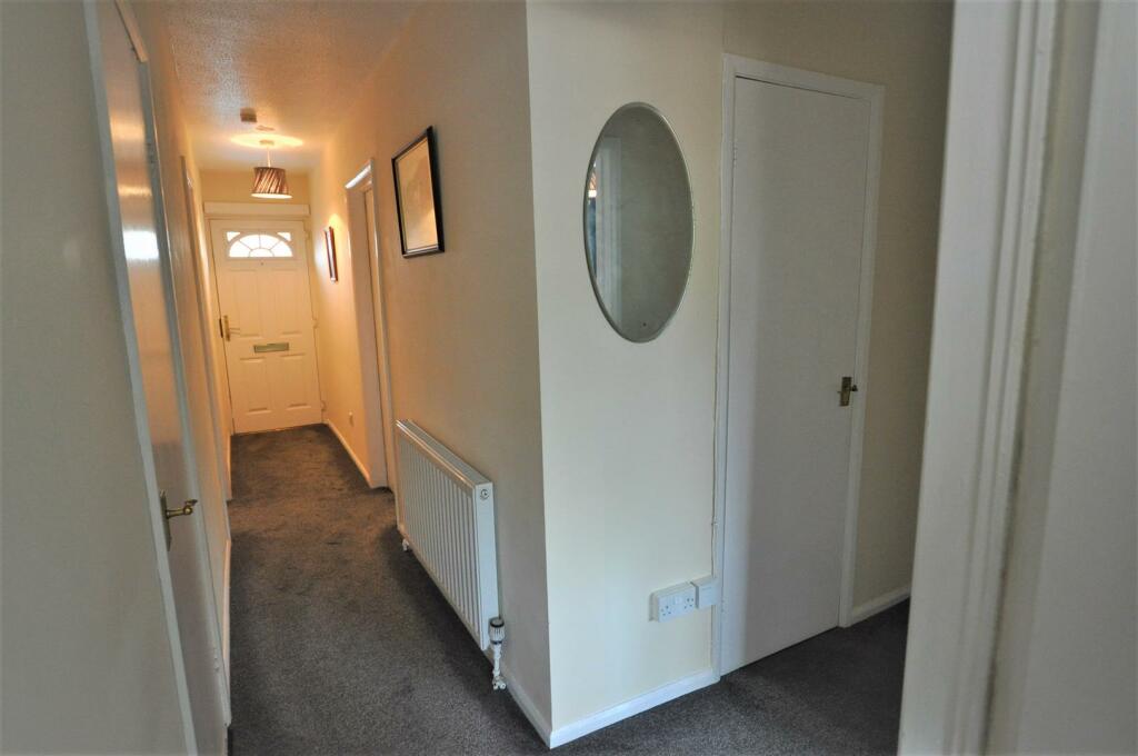 Hallway.JPG