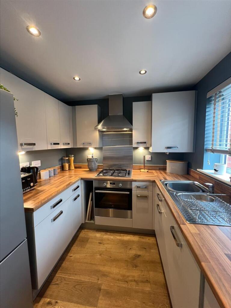 processed-5D7D532E-B5DD-463C-8925-9EC49BE92EE5.jpe