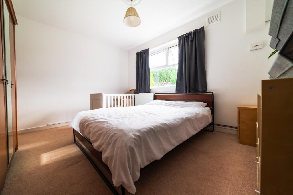 Call 02920 454555 to secure your viewing_9