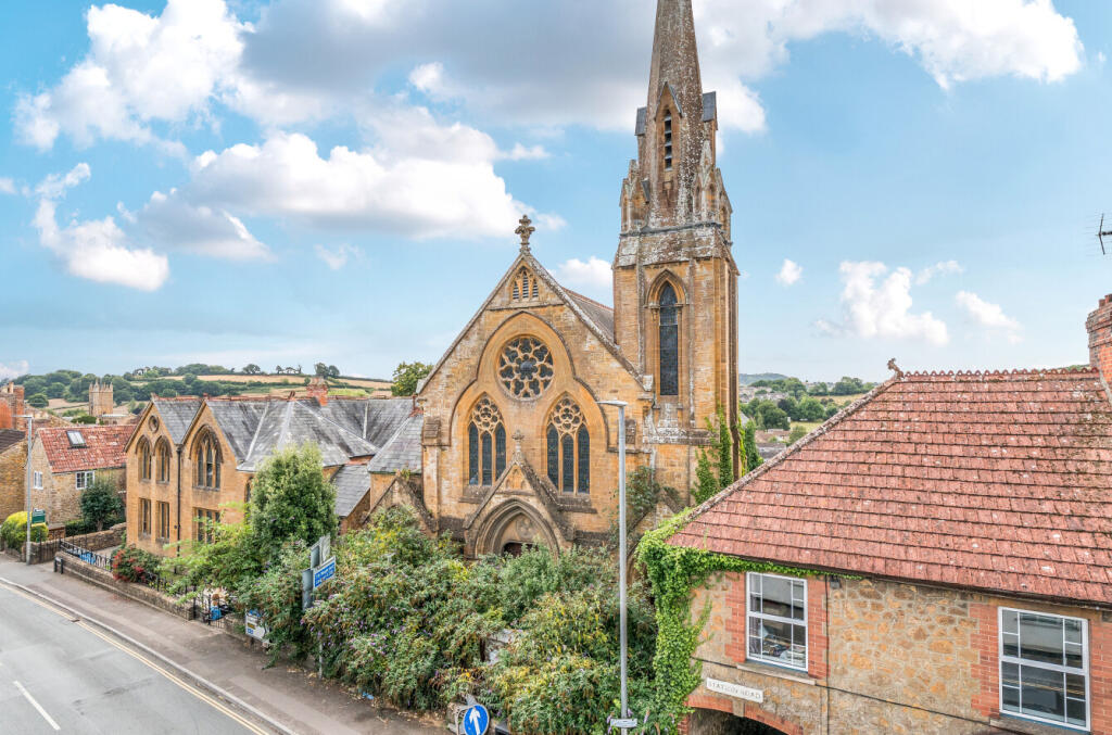 1344126-1-68ada34...