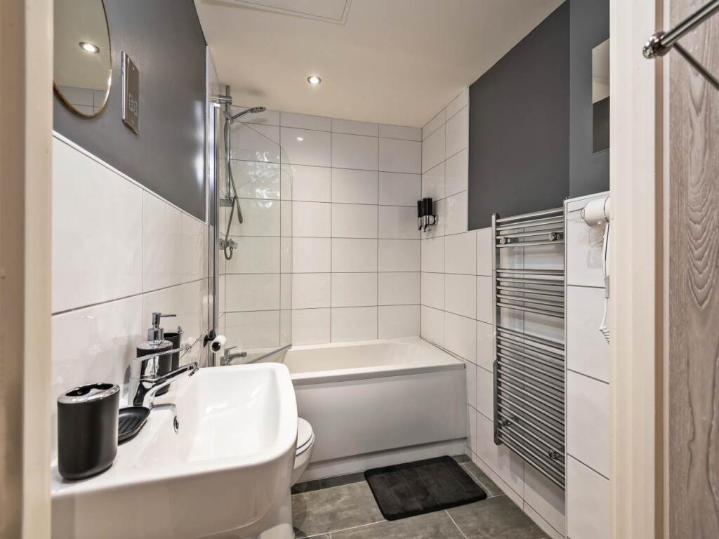 PHOTO-2025-07-30-11-