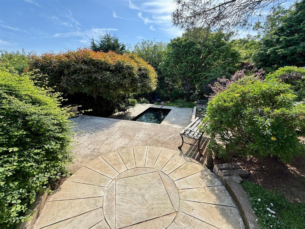 Patio Towards Lower Garden .JPG