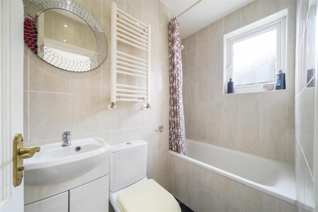 443 Whitton Avenue West - tPyzGDB8XKjiH8jUcWPr.jpg