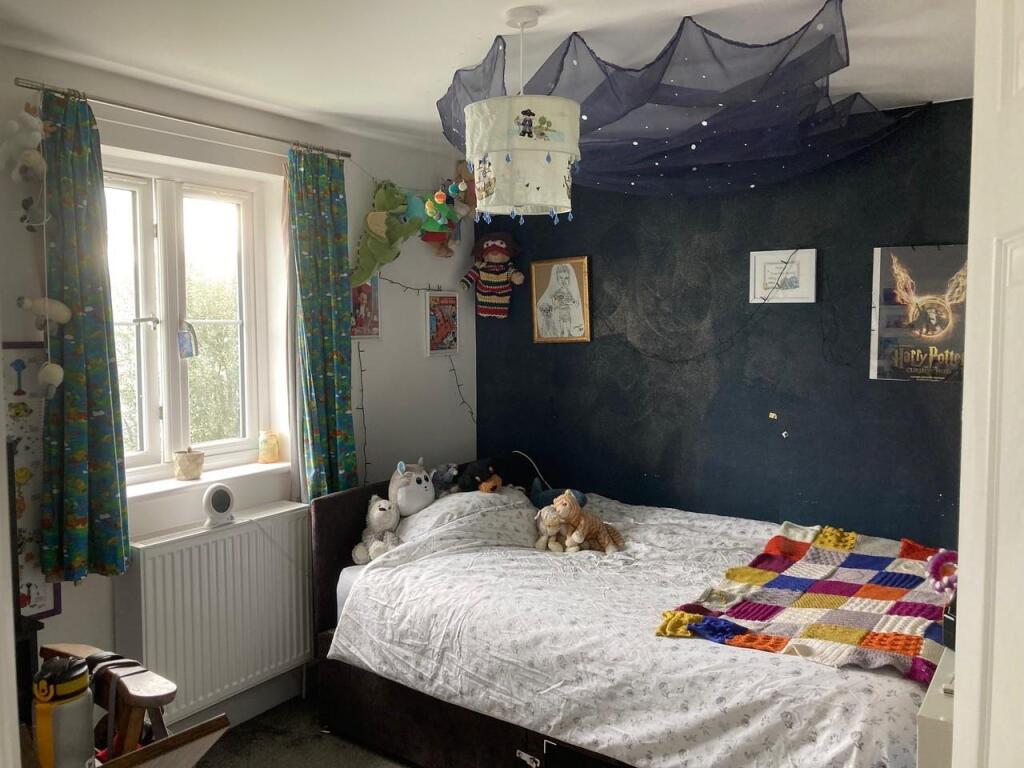 Bedroom 2.jpg