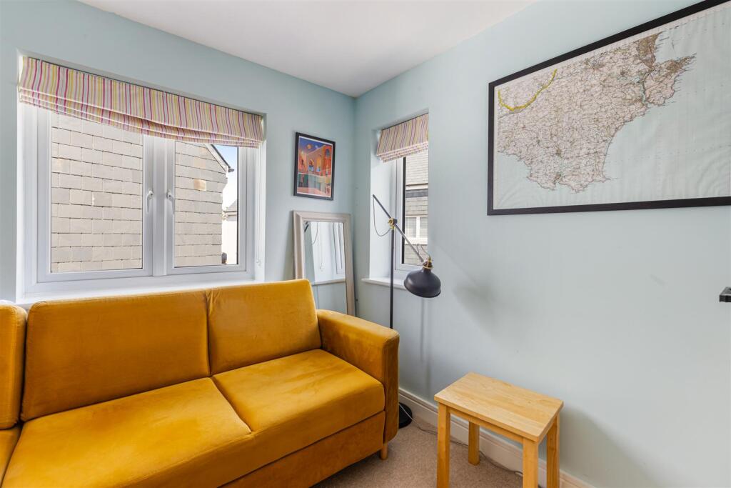 A14 - 16 Hockey Fields, Stoke Fleming - 250708.jpg