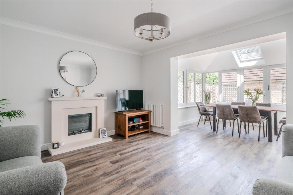 Open Plan Living-3.jpg